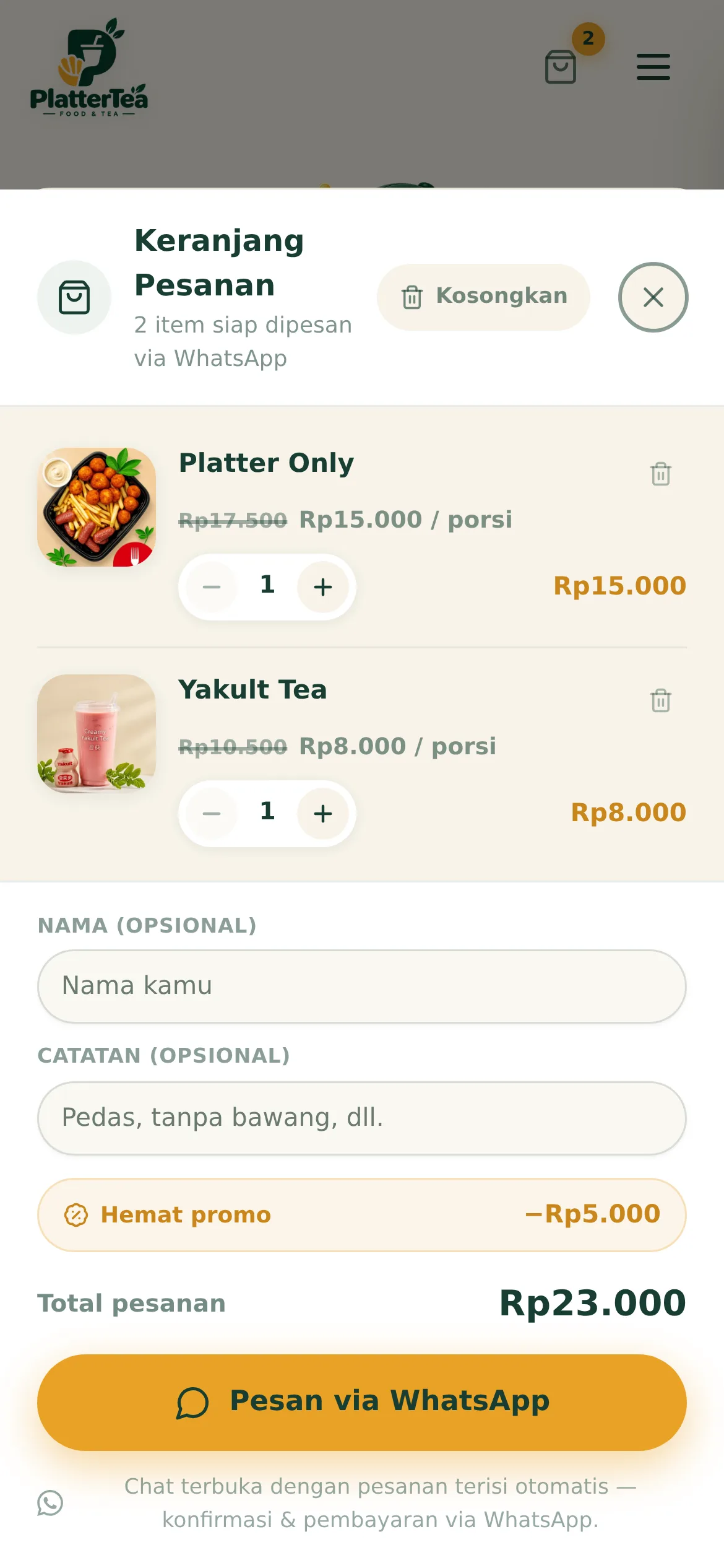 Keranjang pesanan versi mobile — atur jumlah per item, isi nama & catatan, total otomatis dengan promo, checkout langsung via WhatsApp